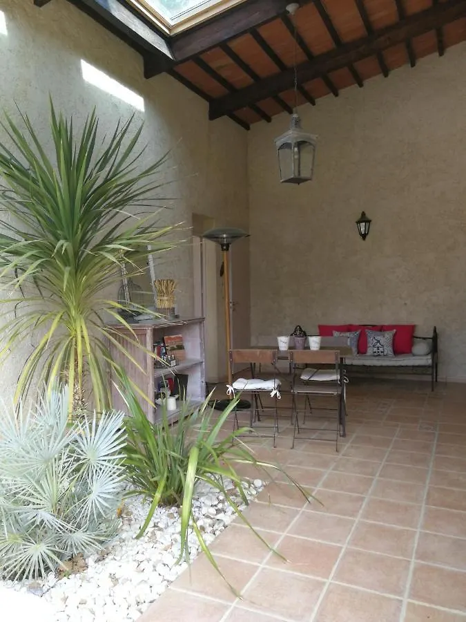 La Cigalette Bed & Breakfast Peypin France