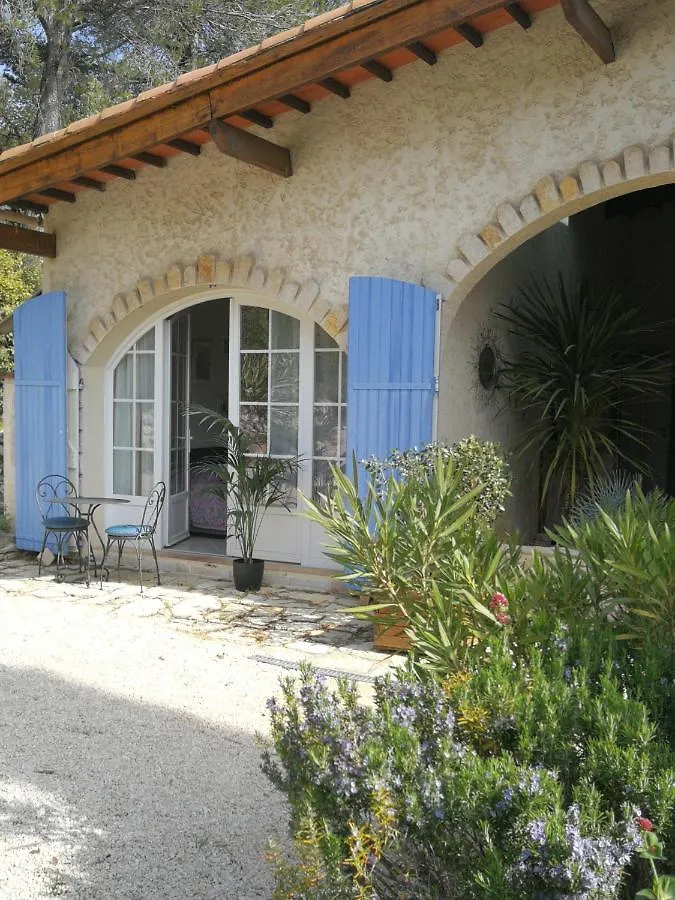 La Cigalette Bed & Breakfast Peypin
